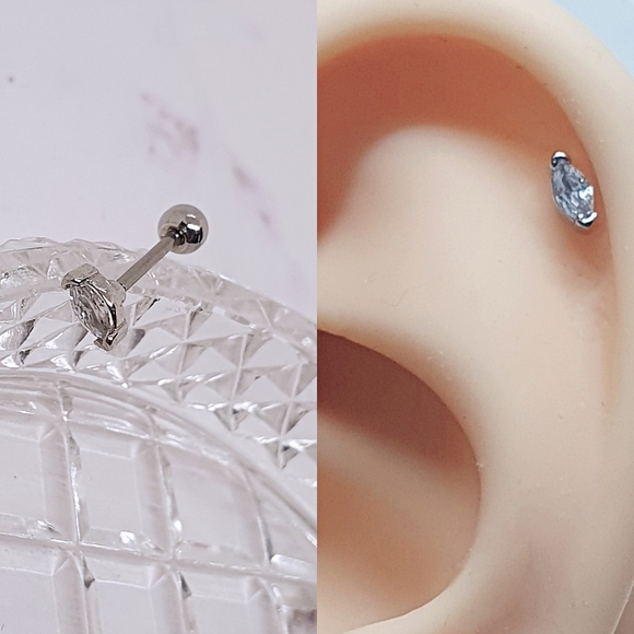Jewelry - 1PC (Clear Silver)On Trend Marquise Crystal Helix Earring Cartilage Piercing